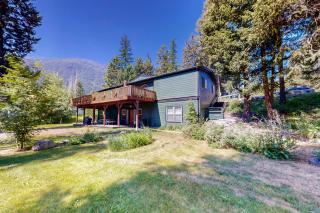 Hungry Horse Hideout - Upper Level - 5