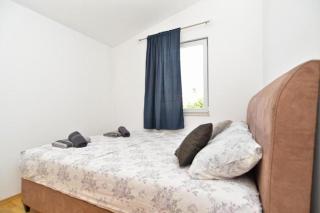 Apartmani Mara - Pomer - 2