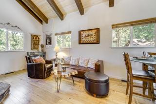 Walk to Diamond Peak Luxe Chalet with Mtn-View Deck - Incline Village - 6