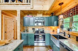 Hot Tub, Game Room and Views Mars Hill Mtn Retreat! - Swiss - 2