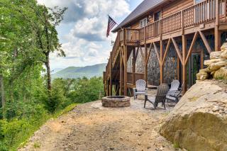 Hot Tub, Game Room and Views Mars Hill Mtn Retreat! - Swiss - 9