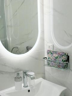 Ane Promenade Sunset Beach Apartment - 5