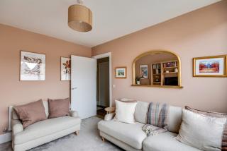 Family-Friendly Getaway - Garden & Parking Sleeps 7 - Oxford - 4