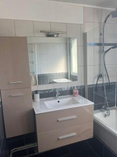 T4 3chambres spacieux tout équipé 6 personnes - Besançon - 3