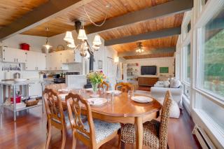2 Blocks to Puget Sound Beach Lummi Island Home - Lummi Island - 4