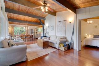 2 Blocks to Puget Sound Beach Lummi Island Home - Lummi Island - 5