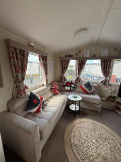 7 Lakes Retreat - Crowle - 4