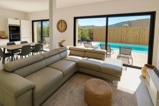 Villa Moderne de Standing avec Piscine Privée à 400m de la Plage - 4 Chambres - Conca - 3