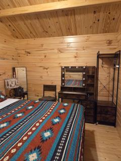 Flint Rock Cabins - The Arrow - Lonsdale - 2