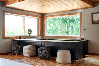 Mountain View Family Retreat w Game Room & Scenic Decks - Pomona - 3