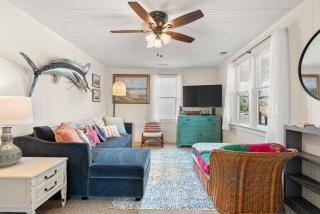 Sportsman Cottage - 5