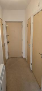 Stylish 1-Bed gated Flat with free Parking and steps from Bournemouth Beach - Bournemouth - 2