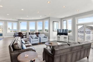 Sunshine & Water Views - Best in the Outer Banks! - Corolla - 6