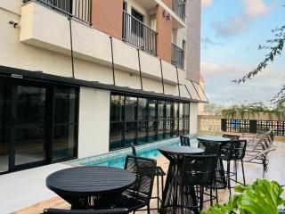 IBZ711 - Studio completo Jacuzzi Pscina Academia - Curitiba - 7