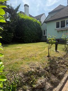 4 Bed House suitable for contractors and families - Bushey - 4
