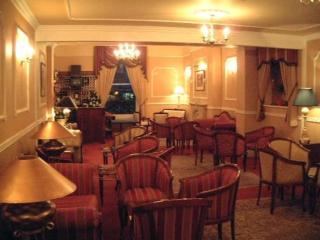 Ely House Hotel - 4