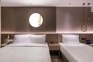 Qingdao Shandong Road Mixc Orange Crystal Hotel - Qingdao - 7