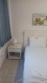 Flat Marupiara, equipado, varanda, melhor trecho da praia de Muro Alto, beira-mar, piscina, varanda, restaurante, conveniência, estacionamento e wi-fi, a 10' de carro de Porto de Galinhas - 3