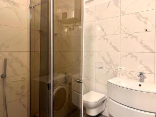 Superior Ap w Parking, Sea View & Kitchen - Himarë - 3