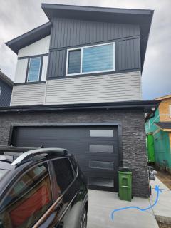 Home Away from Home 2 bedrooms - Edmonton - 9