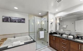 Eclipse Studio at MGM Signature Tower 3 BALCONY STRIP VIEW - Las Vegas - 7