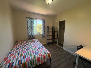 Blue Private Room near BMO Stadium USC and K-Town - 6