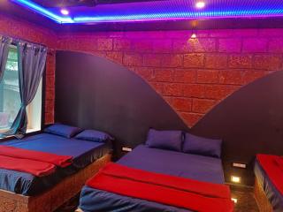 Dandeli palm tree cottages - - 4
