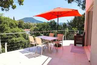 Apartment for 3 - near beach - Carqueiranne - 0