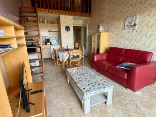 Studio Mezzanine Confortable Aux Sables-d'Olonne - Proche Plage et Marché Arago - FR-1-92-835 - Les Sables-dʼOlonne - 0