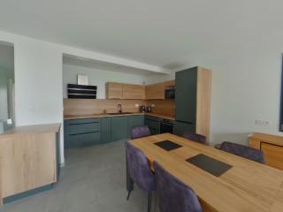Villa moderne et spacieuse aux Rousses, proche ski, jusqu'à 12 pers. - FR-1-834-6 - 8