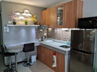 Cozy Guest Room in Cebu City with Private Entrance and Shared Pool - Città di Cebu - 4
