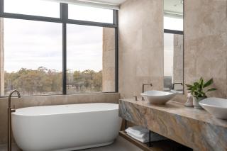Luxury Two Bedroom with Vineyard Views The Reserve Retreat U10 - Mount View - 4