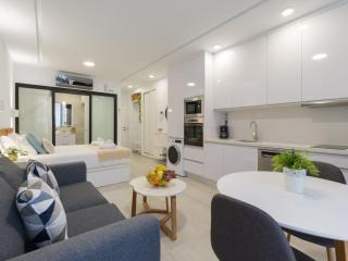 Apartment in Las Palmas near Playa Canteras - Las Palmas de Gran Canaria - 2