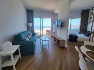 Apartment Las Canteras with Ocean Views - Las Palmas de Gran Canaria - 4