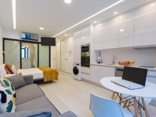 Studio by Las Canteras Beach, Gran Canaria - Las Palmas de Gran Canaria - 4