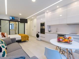 Studio by Las Canteras Beach, Gran Canaria - Las Palmas de Gran Canaria - 8