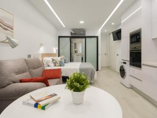 Studio in Las Palmas by Playa de Las Canteras - Las Palmas de Gran Canaria - 2