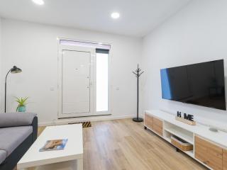 Urban Surf Getaway in Las Palmas - Las Palmas de Gran Canaria - 1