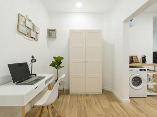 Urban Surf Getaway in Las Palmas - Las Palmas de Gran Canaria - 4