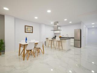 Holiday Home near Playa de Las Canteras - Las Palmas de Gran Canaria - 1