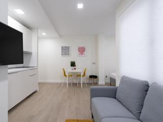 Beachside Getaway in Las Canteras for 2 - Las Palmas de Gran Canaria - 3