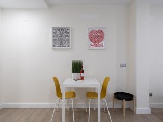 Beachside Getaway in Las Canteras for 2 - Las Palmas de Gran Canaria - 2