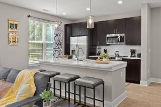 studio/Self Check-in/ 30+ Day Stays - Goose Creek - 3