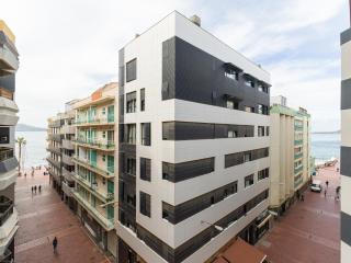 Modern Beachfront Retreat for 2 - Las Palmas de Gran Canaria - 6