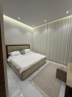 شقه فندقيه غرفه وصاله مريحه - 4