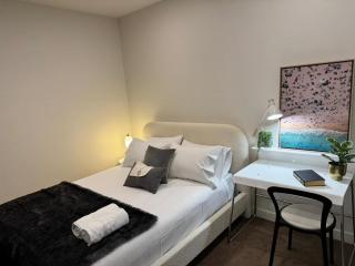 Cosy CBD Park Views Retreat - Melbourne - 6