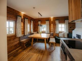 Chalet Salzach near Ski Lift & Spa, cleaning included - Neukirchen am Großvenediger - 7