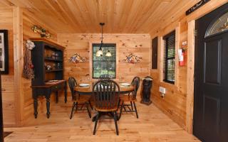 Mountain Romance - Sevierville - 3