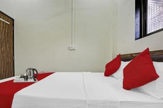 Hotel O S K Palace - Mumbai - 1