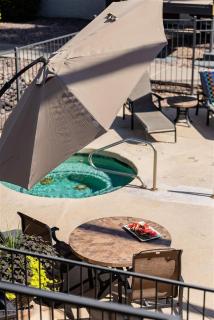 207 Fully Furnished 1BR Suite-Prime Location - Scottsdale - 9